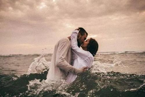 国产夫妻经典对白,甜蜜对白里的温馨时光